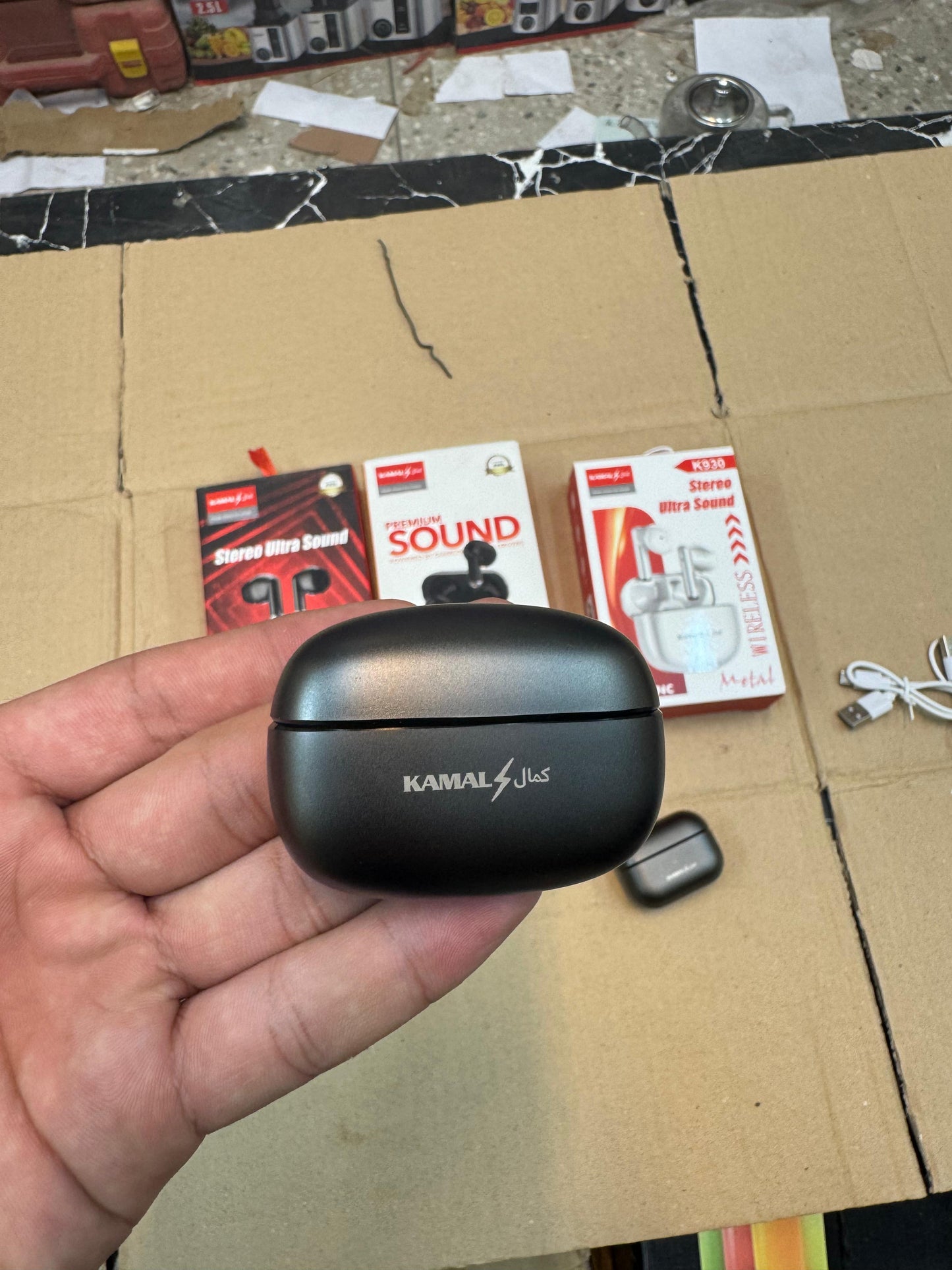 Dubai imported metallic Earbuds pro
